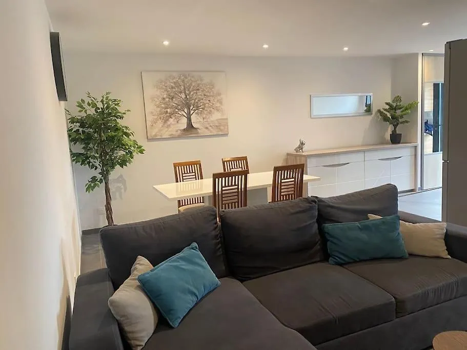 Appartement Neuf Dans Villa Aiglun